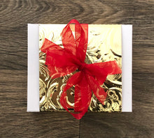 Load image into Gallery viewer, Spa Foot Soak 4pc Gift Set Relaxing Apple Cider Vinegar, Coffee Salt Scrub, Dead Sea Salt, and Tea Tree Oil by Kakia Beauty